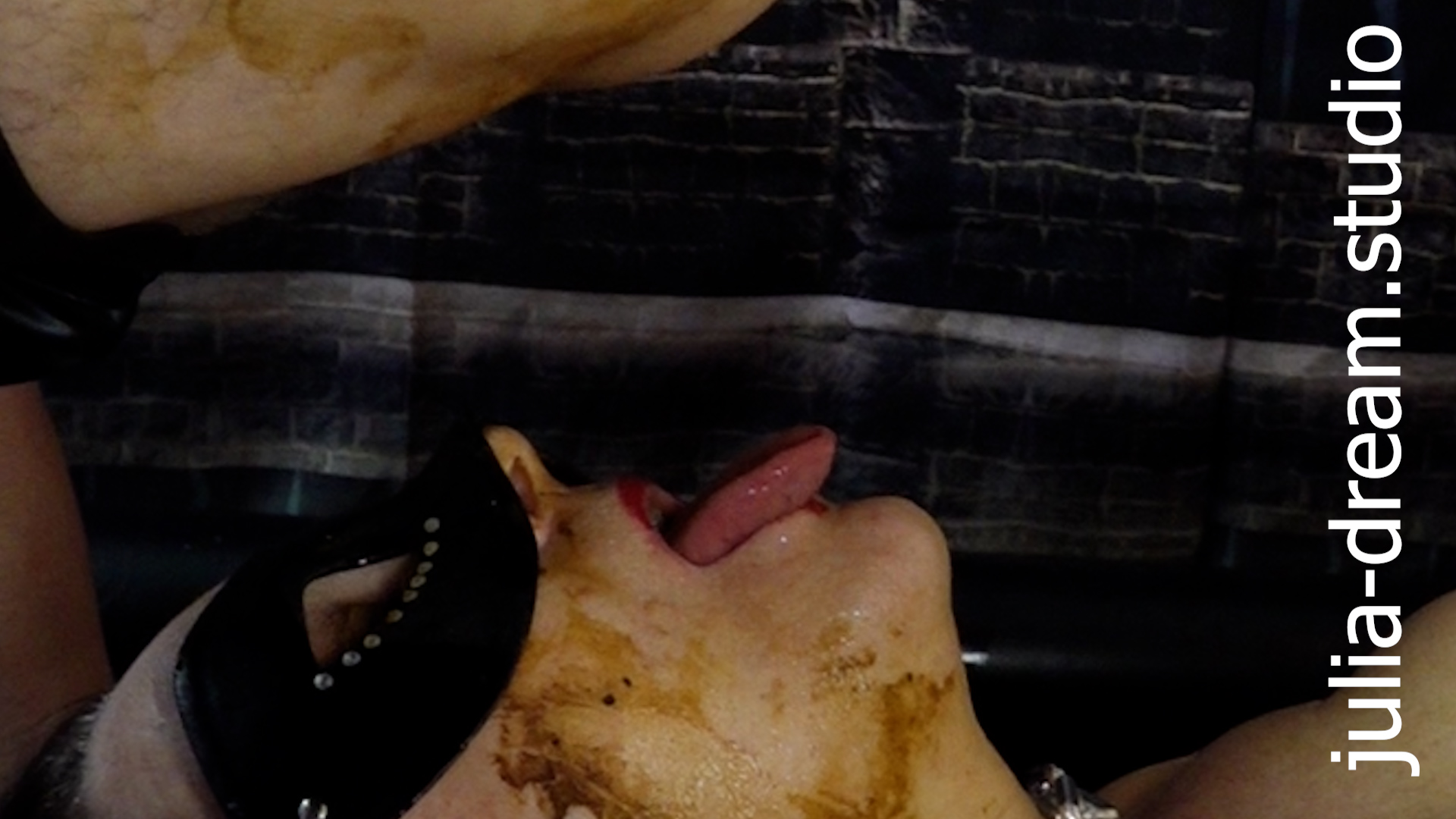 Black&White_OppositesEntwined.00_00_46_35.Still052