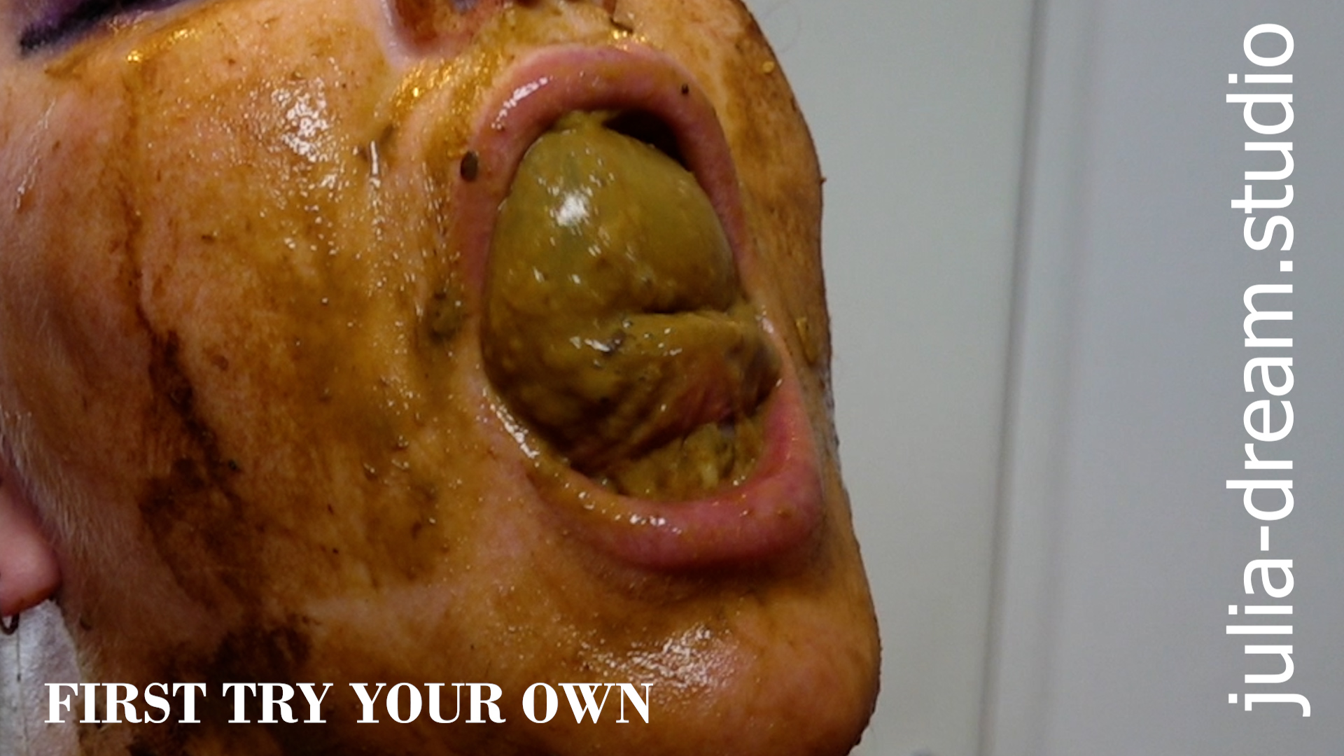 ShitSlaveryGuide-FirstTryYourOwn-7-Julia-dream.studio